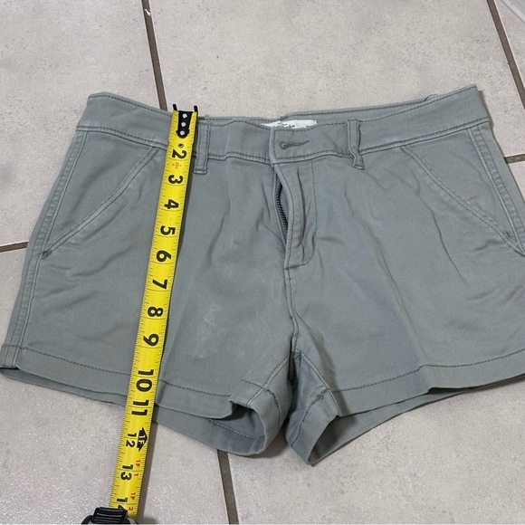 Abercrombie & Fitch Women Casual Gray Shorts size‎ 2 - Picture 6 of 7